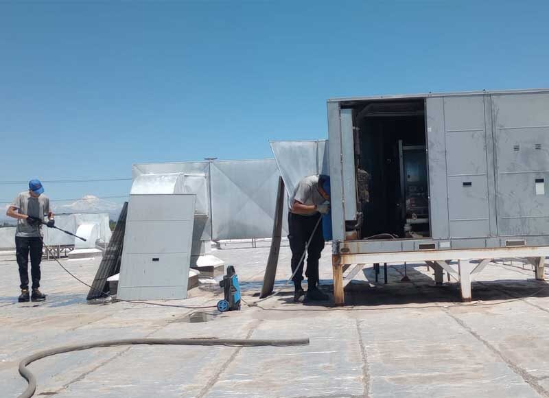 DCM Climatización, servicio de mantenimiento de aire acondicionado